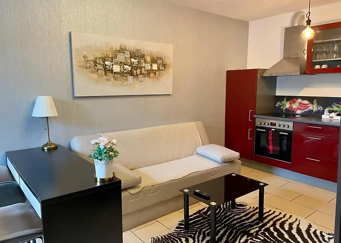 Kleine Gemuetliche In Der Naehe Von Koeln Und Aachen *